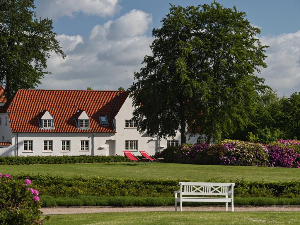 Отель Rungstedgaard Экстерьер фото